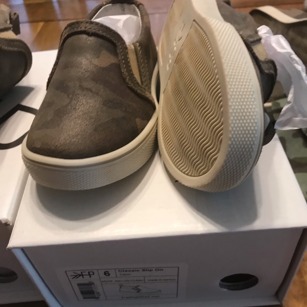 Freshly picked Camo Size 6